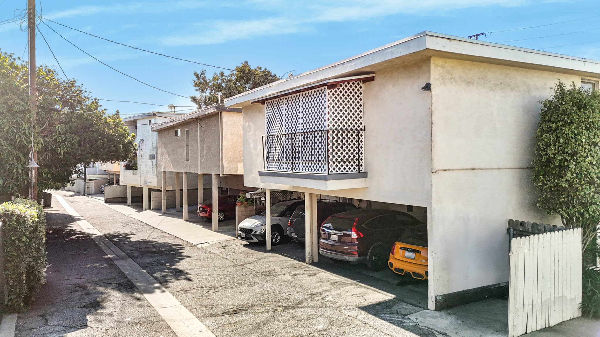 11980 Nebraska Ave (1800 S. Bundy Dr) - Image 2