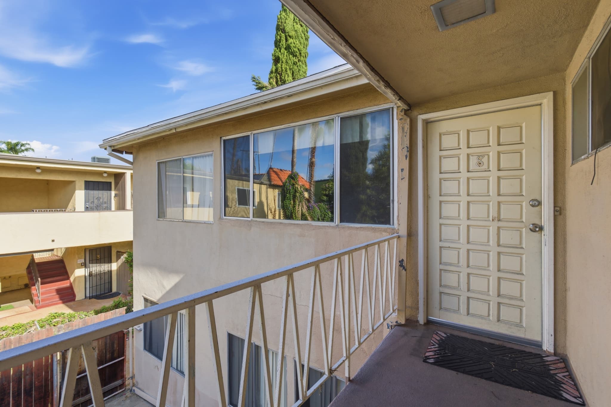18611 Clark Street - Image 10