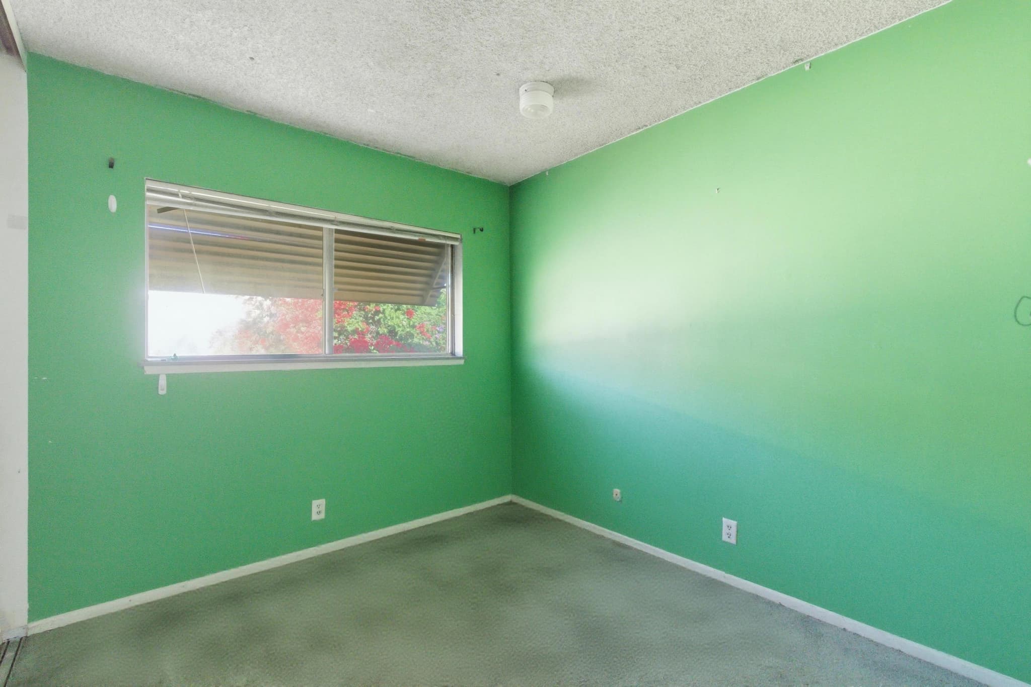18611 Clark Street - Image 17