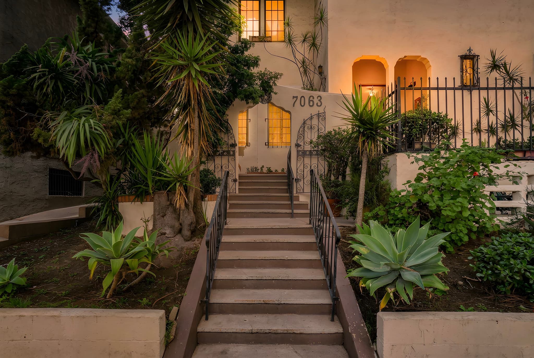 7063 Lanewood Ave - Image 2